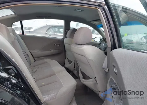 2004 Nissan Altima 2.5 S from USA, damaged, VIN 1N4AL11D74C124375